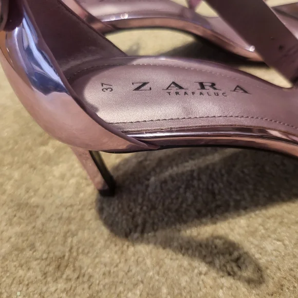 Heels shoes - Picture 3 of 3